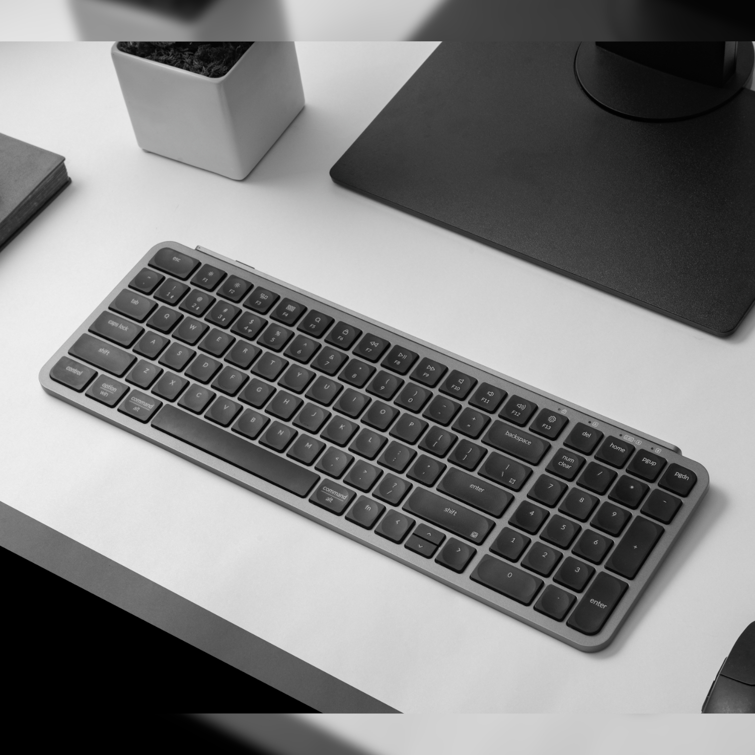 Keychron B2 Pro Ultra-Slim 96% Wireless Keyboard - Space Gray - Image 5