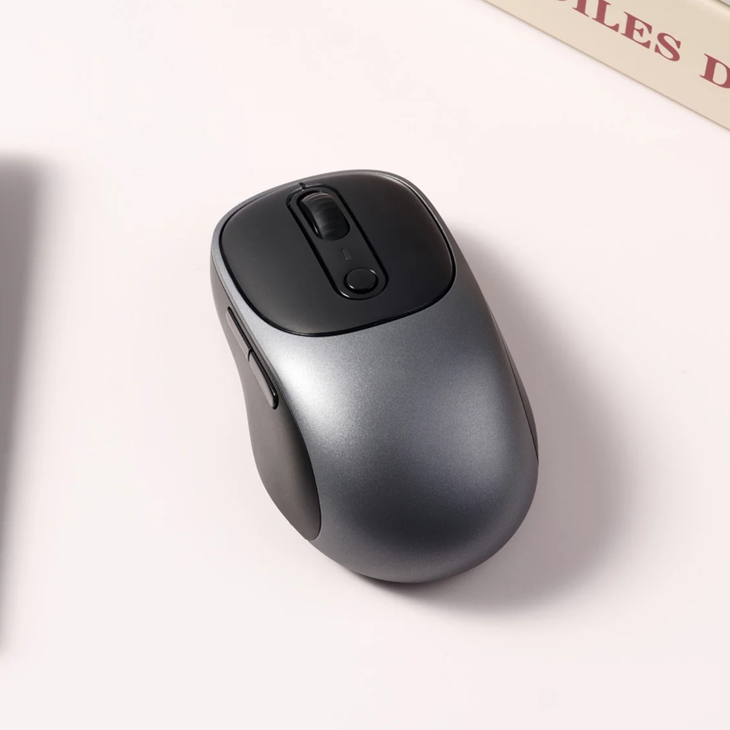Keychron BM24 Wireless Silent Mouse - Metal Grey - Image 4