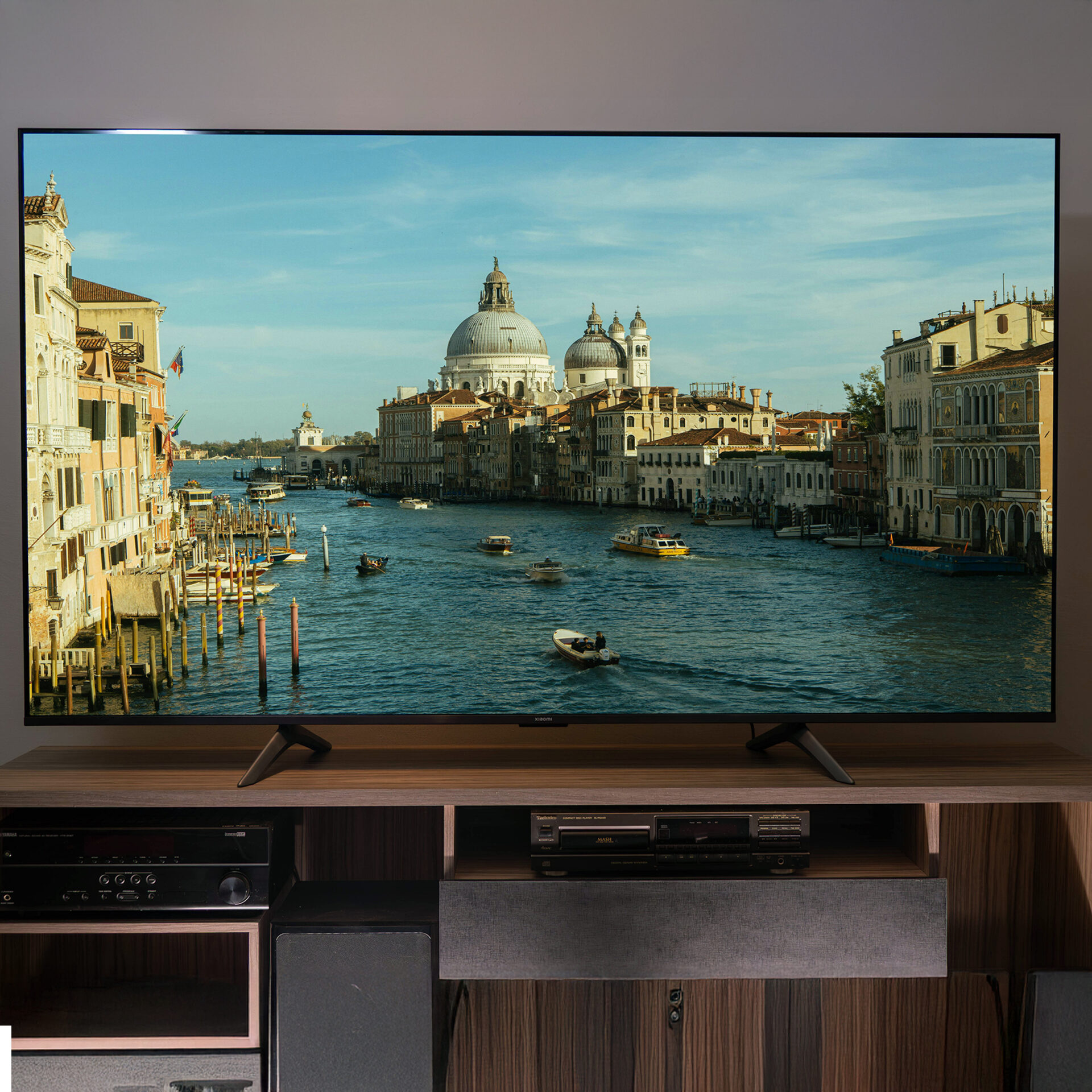 Xiaomi A Pro 75" QLED 4K Smart TV (HDR10+, Google TV, Dolby Audio, 60Hz) - Image 10